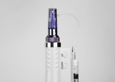 Micro needle pen with cosmetics filling function