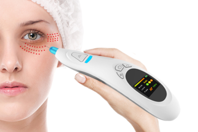 Plasma pen therapy for skin beauty treatment